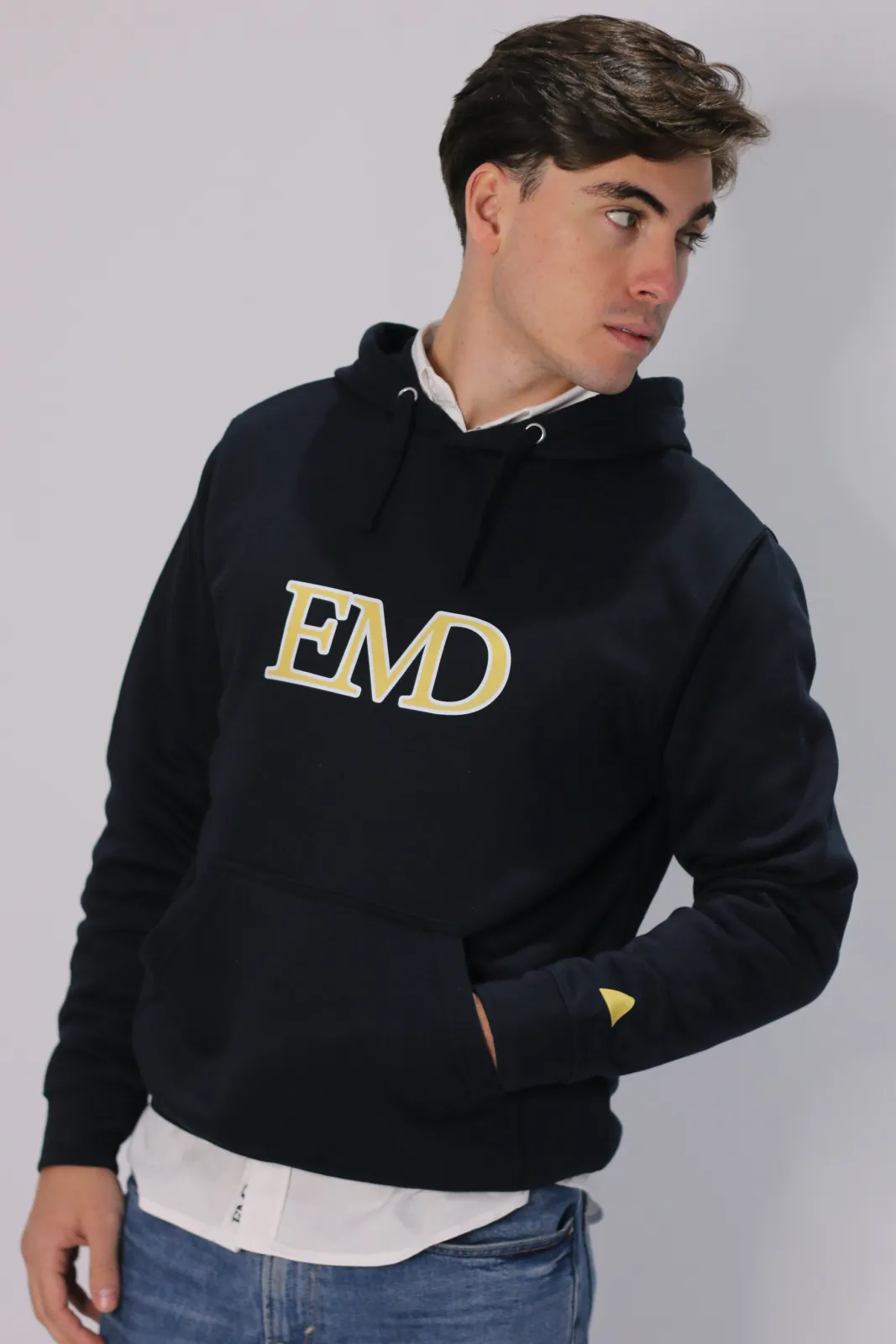 SUDADERA EMD CON CAPUCHA AZUL MARINO - Imagen 3