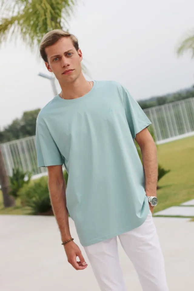 CAMISETA BÁSICA AGUAMARINA TRIÁNGULO