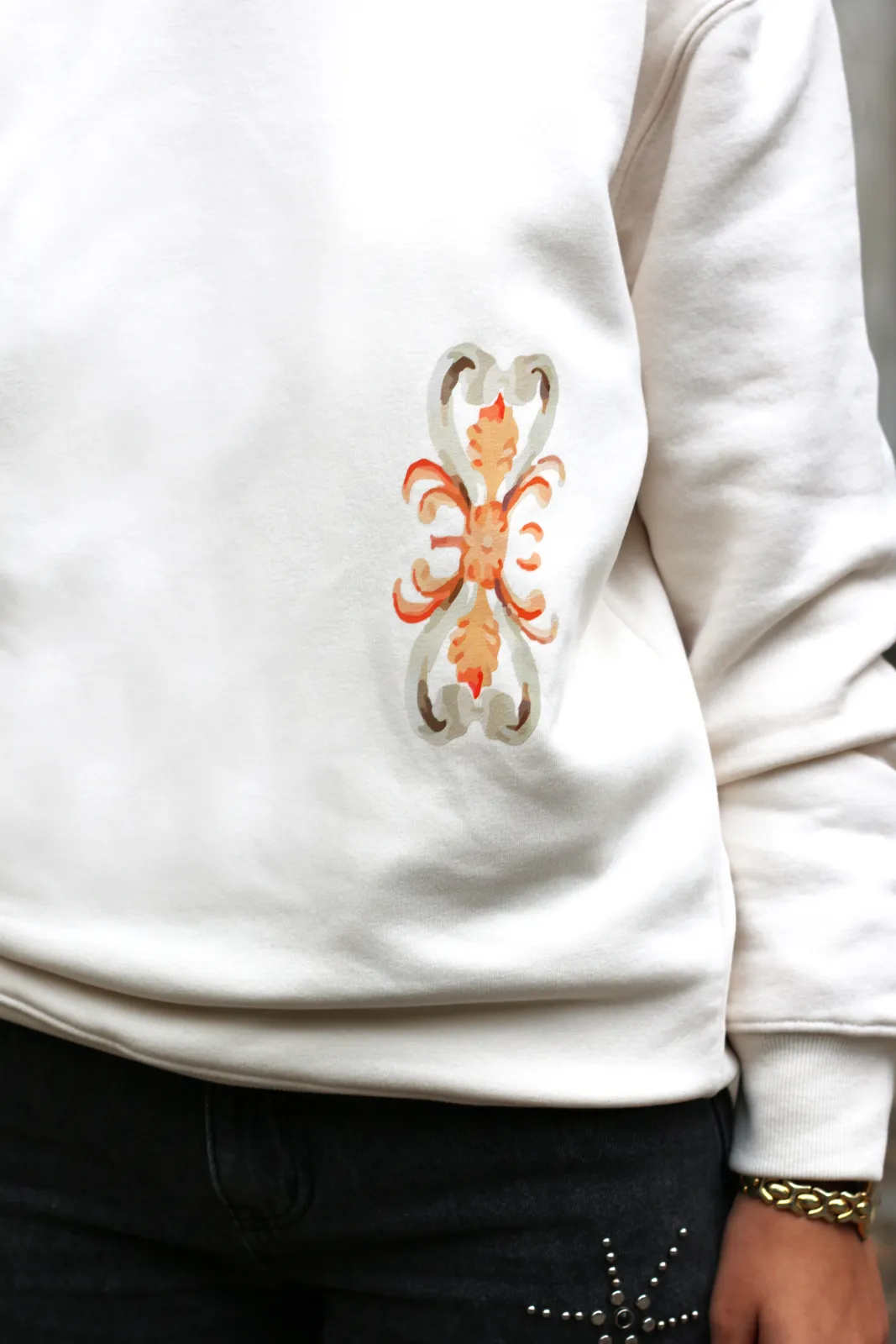 SUDADERA PLAZA DEL CABILDO BLANCO ROTO - Imagen 6